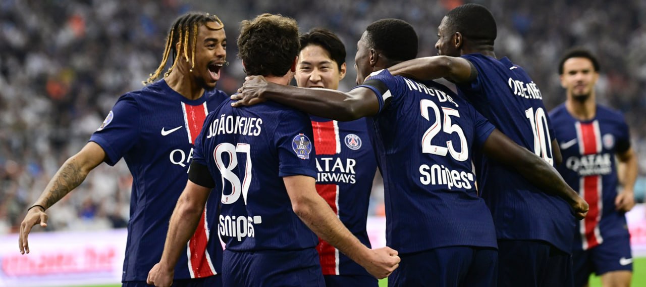 Во Франции перенесли матч ПСЖ с «Лансом» перед играми с «Ливерпулем»