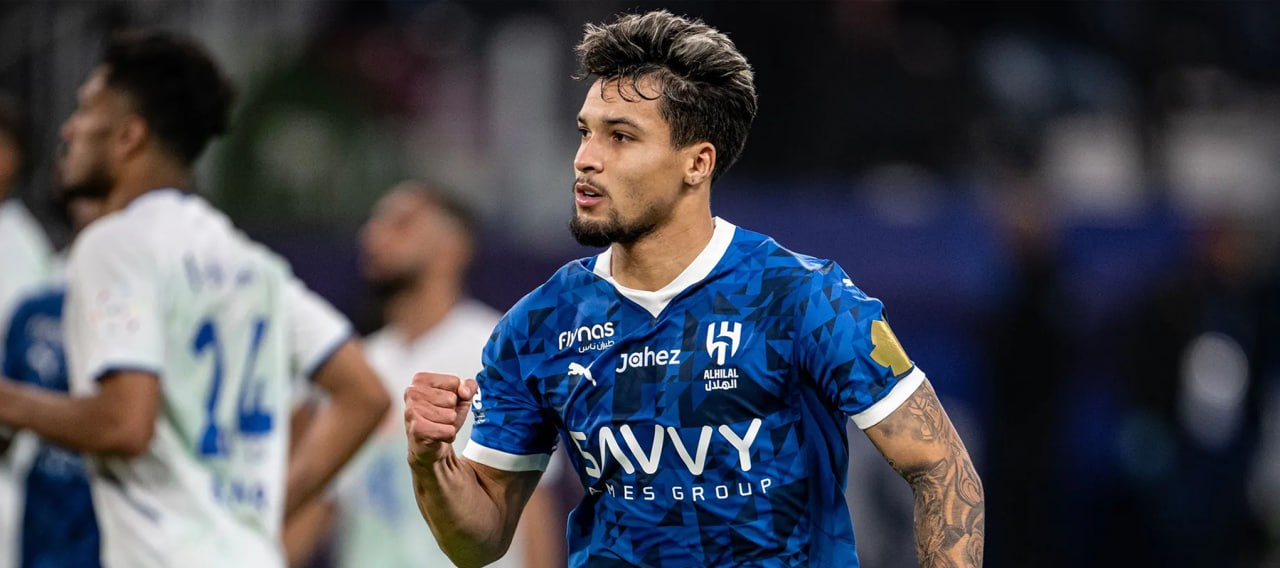 «Ливерпуль» и «Аль-Хиляль» обсуждают возможный обмен Салаха на Маркоса Леонардо